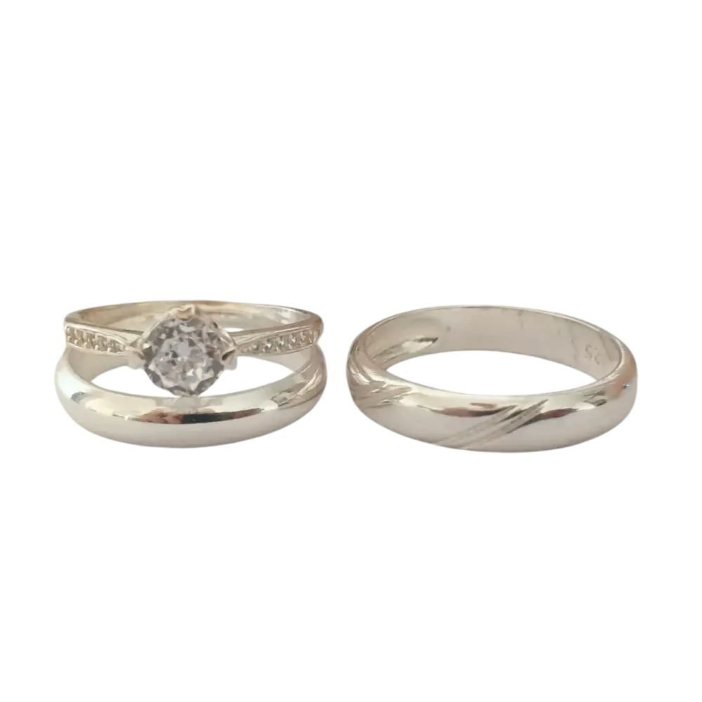 Dúo de anillos de compromiso con circonia en plata italiana 925 – Estilo elegante Dúo de anillos de compromiso con circonia en plata italiana 925 – Estilo elegante