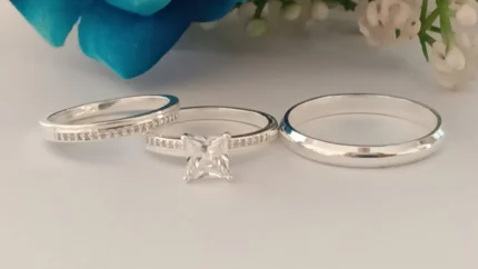 Dúo de anillos de promesa con circonia en plata italiana 925 – Estilo elegante