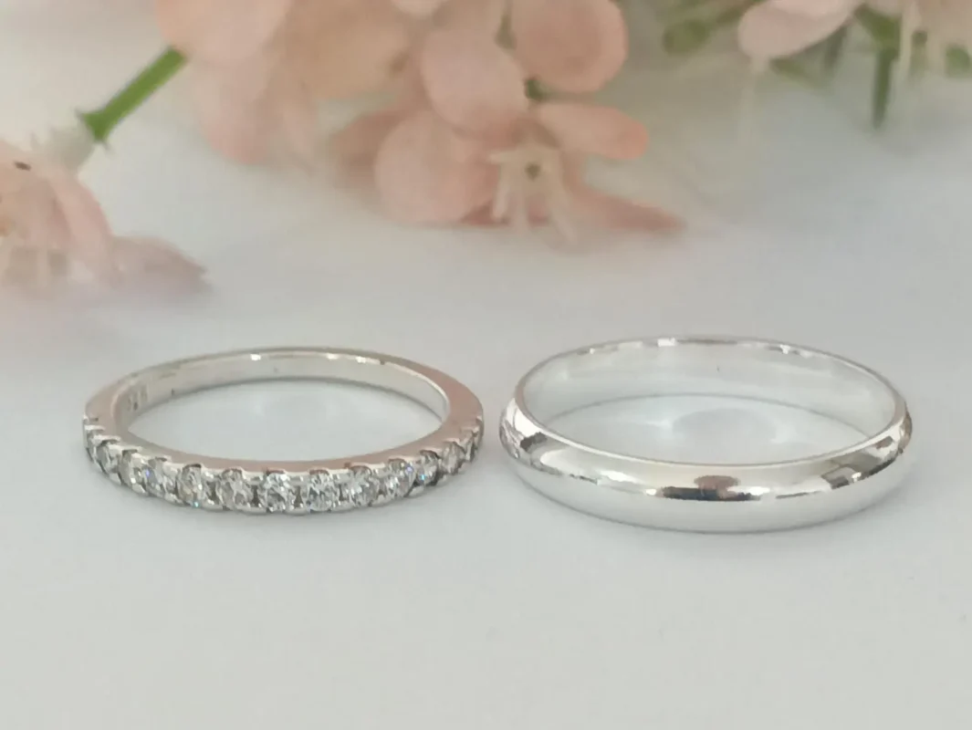 Trío de anillos de compromiso con circonia en plata 925 con baño de oro – Diseño elegante