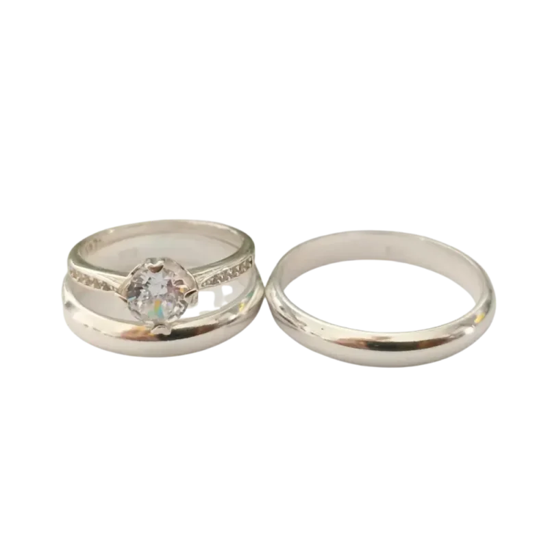Trío de anillos de compromiso con circonia en plata 925 – Estilo moderno