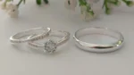 Trío de anillos de matrimonio con circonia en plata italiana 925 – Diseño clásico