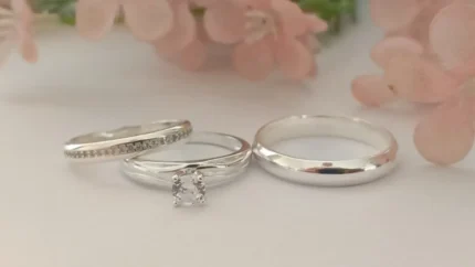 Trío de anillos de promesa con circonia en plata 925 – Diseño fino