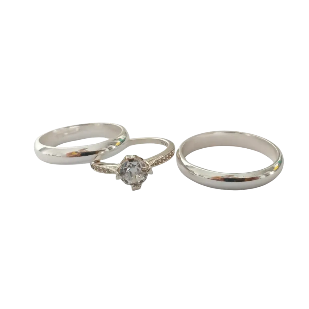 Trío de anillos de promesa con circonia en plata italiana 925 – Diseño elegante Trío de anillos de promesa con circonia en plata italiana 925 – Diseño elegante
